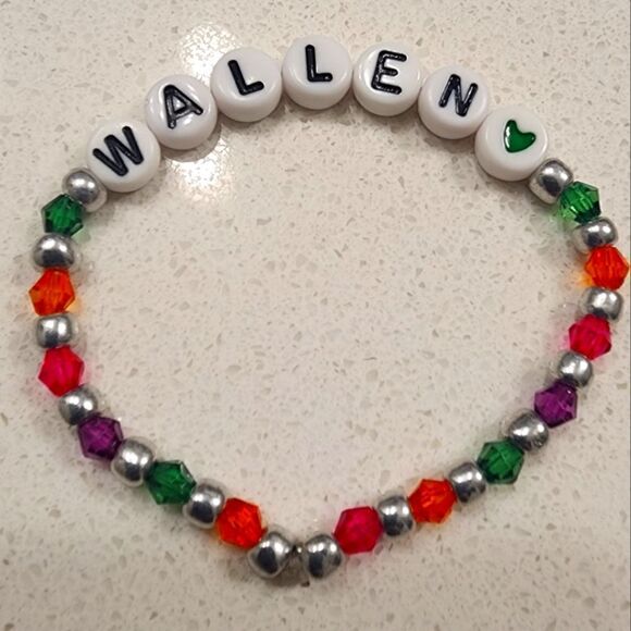 Kids Custom Morgan Wallen Bracelet - Picture 1 of 1